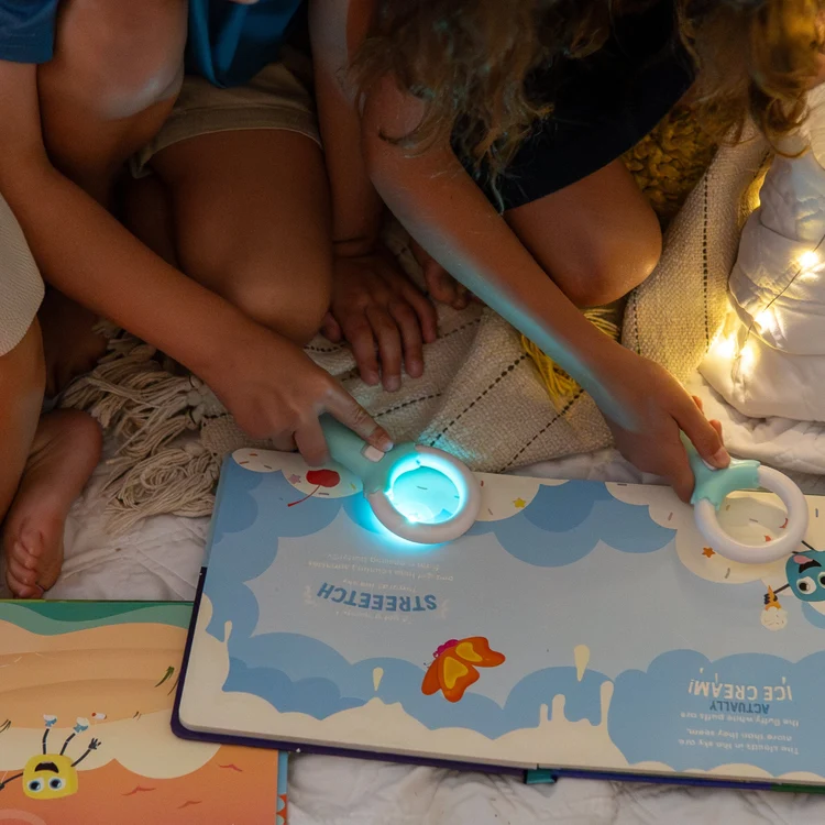 Glo Pals - Light up boek - Blairs bijzondere ideeëntuin
